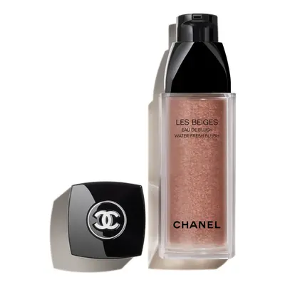 CHANEL LES BEIGES EAU DE BLUSH Eau de blush fraiche et hydratante aux microbulles de pigments. B
